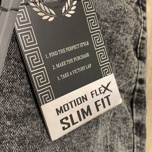 NWT CR 24 Chrome Edge Motion Flex Slim‎ Fit Distressed Jeans - Picture 5 of 8